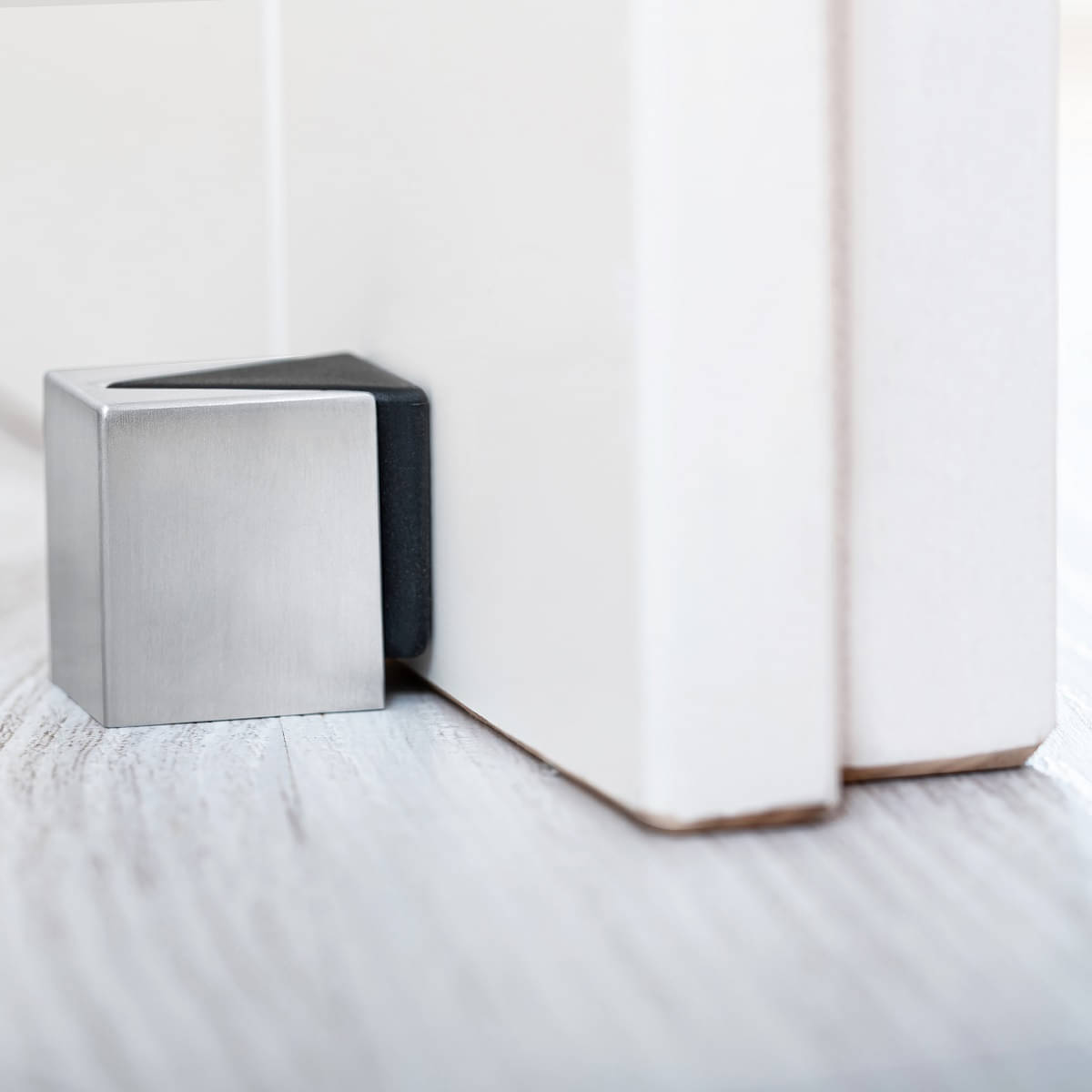 Design Boden-Türpuffer KIRA Silber Türstopper zum Kleben oder Schrauben edelstahl