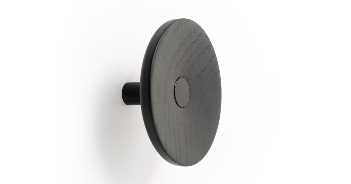 Viefe Garderobenhaken ZOOT aus Aluminium & Holz, Ø 120 mm - Schwarz matt - Esche schwarz gebeizt